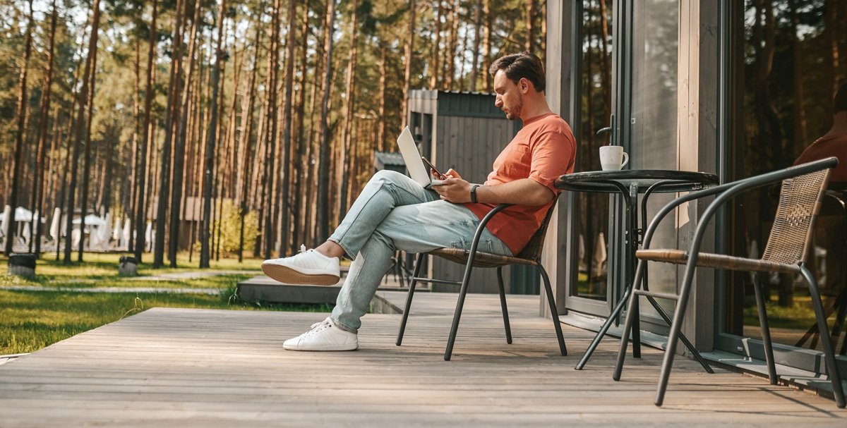 Why Choose Composite Decking for Your Melbourne Home: A Complete Guide